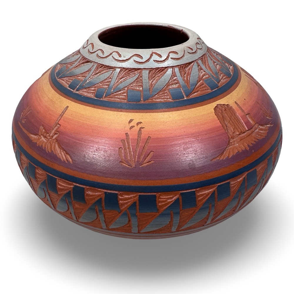 Mesa Verde Pottery Navajo Rockwell Hand Etched Sunset Seed Pot Vase 7in Diameter